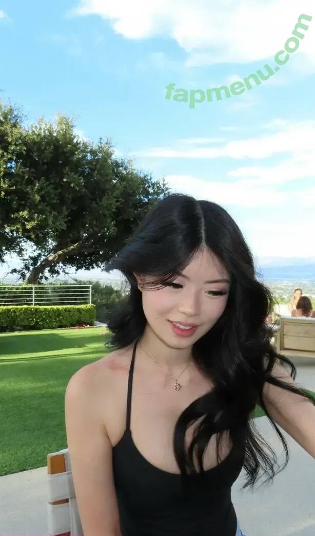linawinaly nude photo #0393 (linaalovee7)