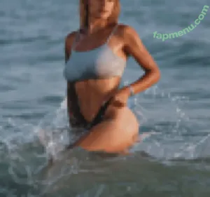 Linda Fioretti / _linda_fioretti_ / lflowers nude photo #0029