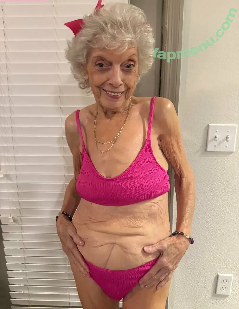 lindahope1939 nude photo #0107 (lindahope1939)