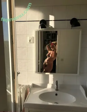 Lindolinaaa / lindoliiina nude photo #0092