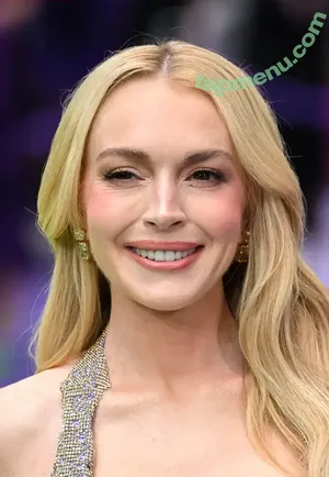 Lindsay Lohan / lindsaylohan / lindsaylohan201 nude photo #1213