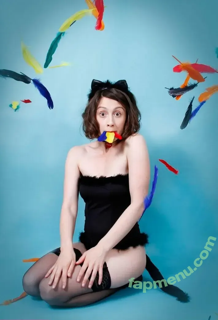 Lindsay Mullan nude photo #0060 (lindsomullo)