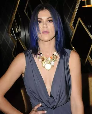 Lindsey Shaw / ladymshawsters nude photo #0004