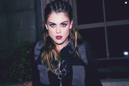 Lindsey Shaw / ladymshawsters nude photo #0017