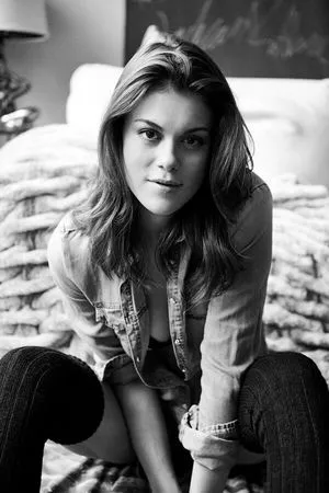 Lindsey Shaw / ladymshawsters nude photo #0029