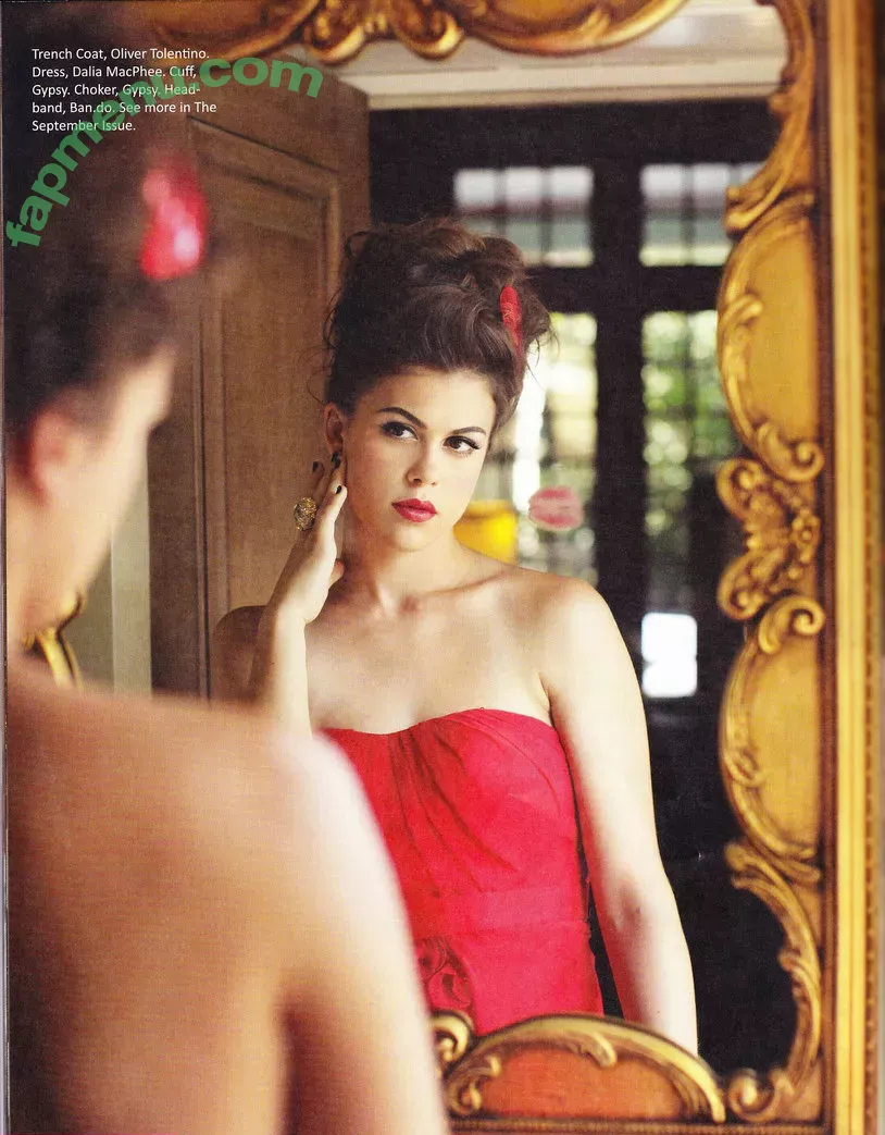 Lindsey Shaw nude photo #0026 (ladymshawsters)