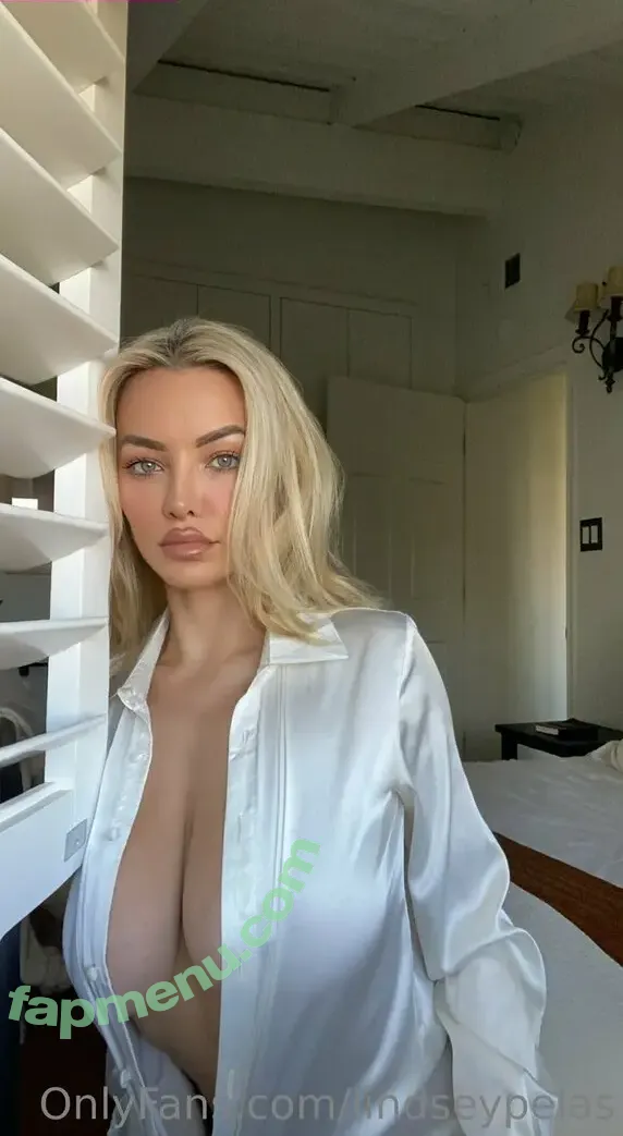 lindseypelas nude photo #0037 (lindseypelas)