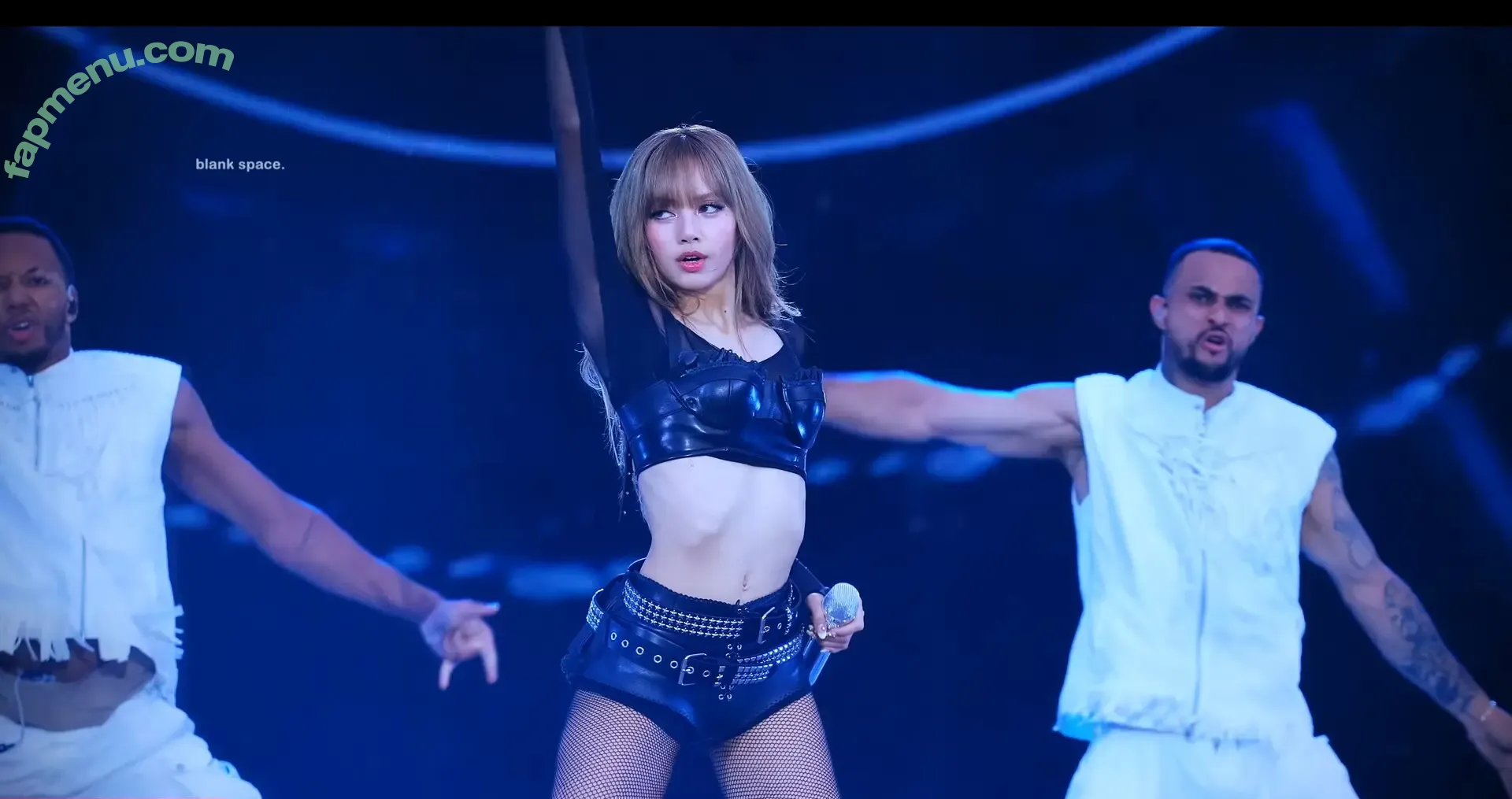 Lisa Blackpink nude photo #2488 (Lisa Blackpink)