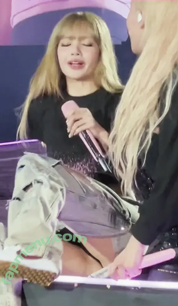 Lisa Blackpink nude photo #2533 (Lisa Blackpink)