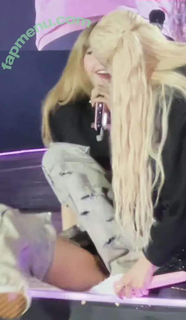 Lisa Blackpink nude photo #2535 (Lisa Blackpink)