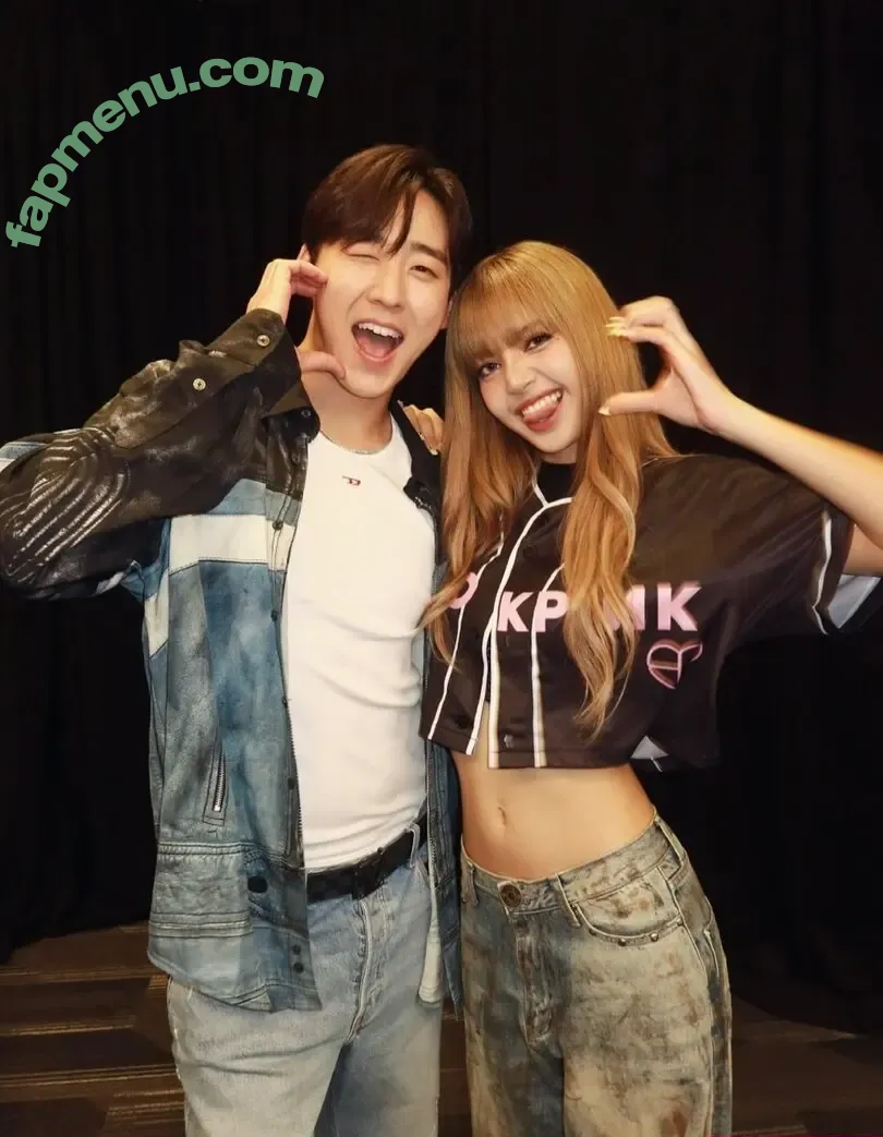 Lisa Blackpink nude photo #2538 (Lisa Blackpink)