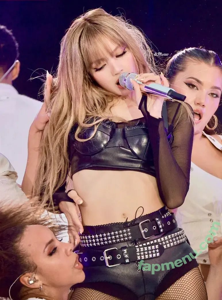 Lisa Blackpink nude photo #2544 (Lisa Blackpink)