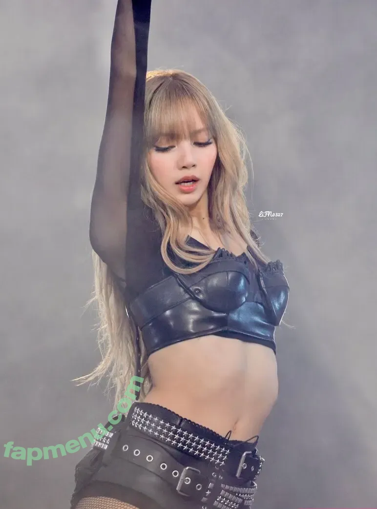 Lisa Blackpink nude photo #2546 (Lisa Blackpink)