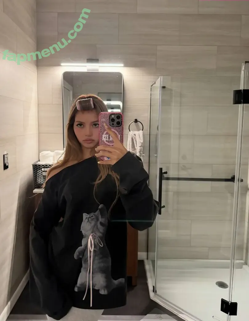Lisa Blackpink nude photo #2588 (Lisa Blackpink)