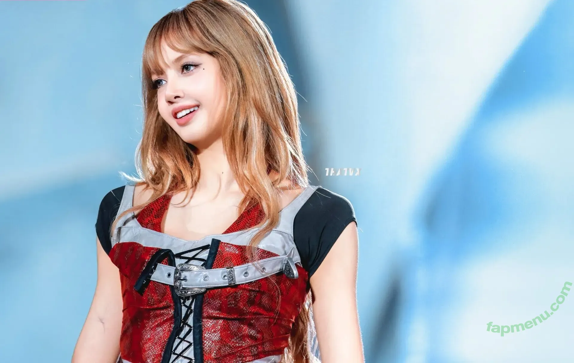 Lisa Blackpink nude photo #2602 (Lisa Blackpink)
