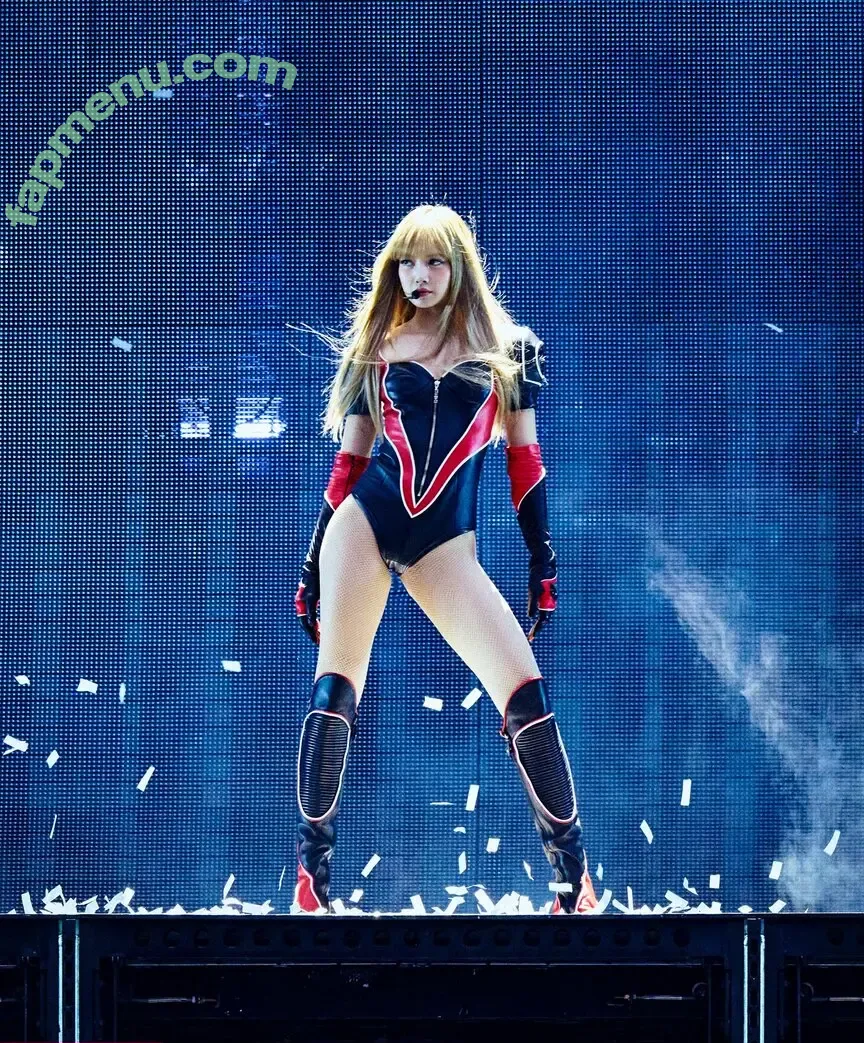 Lisa Blackpink nude photo #2617 (Lisa Blackpink)