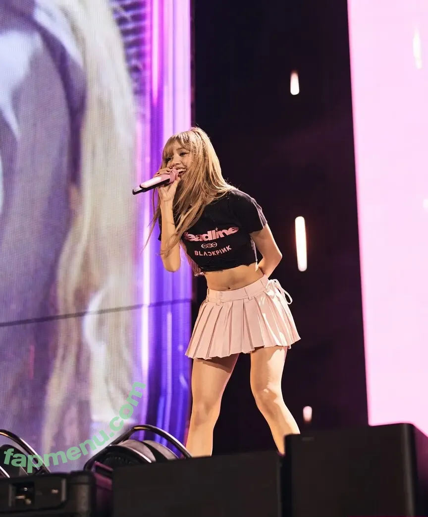 Lisa Blackpink nude photo #2647 (Lisa Blackpink)