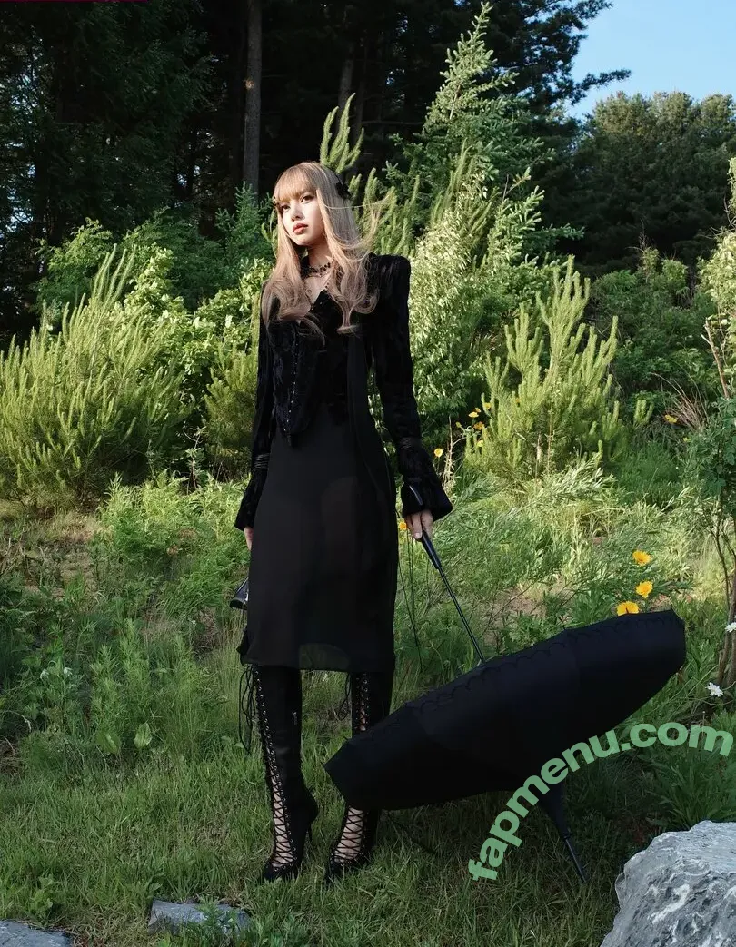 Lisa Blackpink nude photo #2676 (Lisa Blackpink)