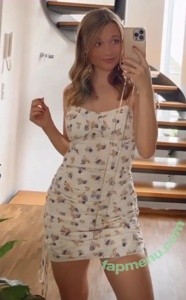 Lisa Küppers nude photo #0002 (lisakueppers)