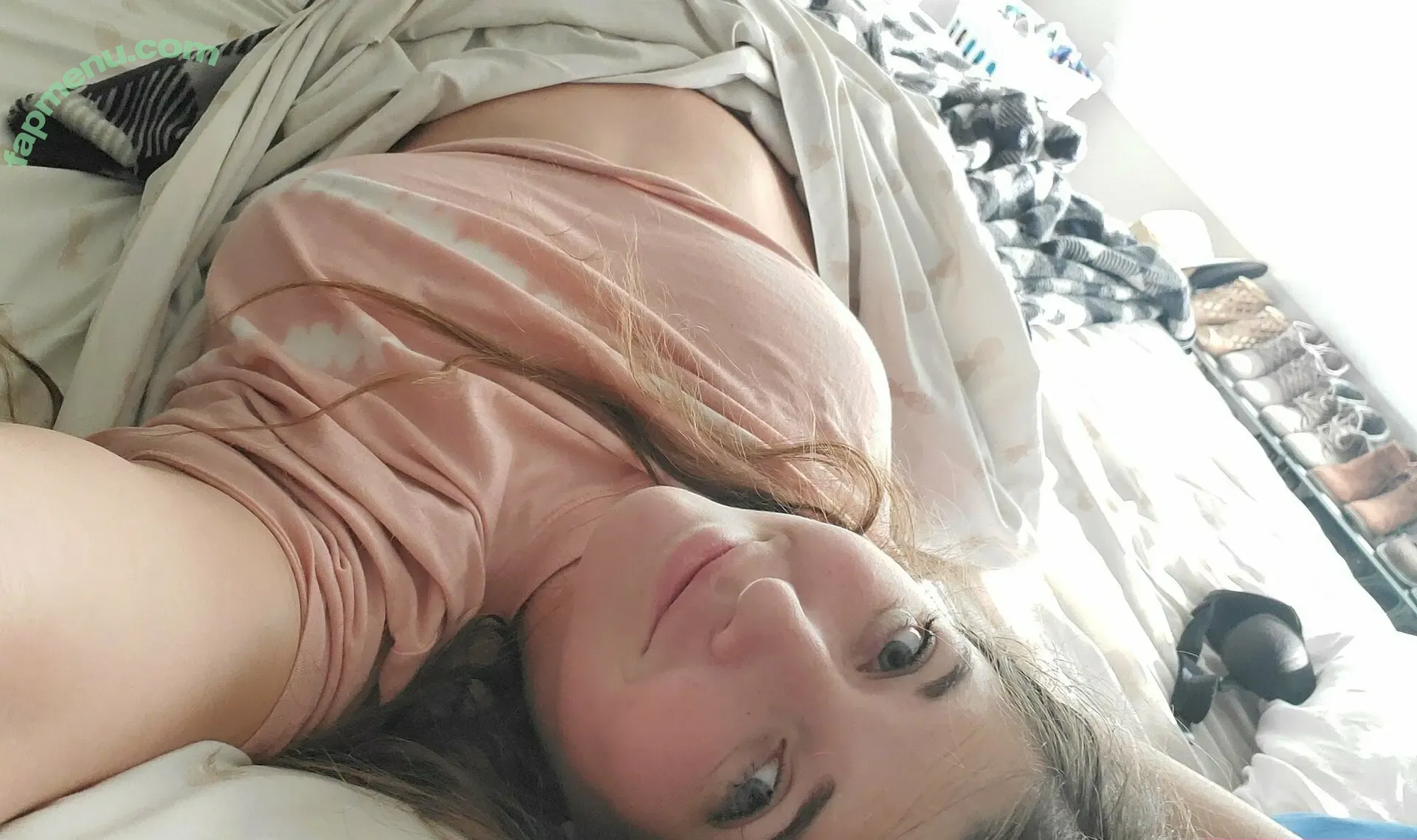 Lisaasmr nude photo #0002 (Lisaasmr)