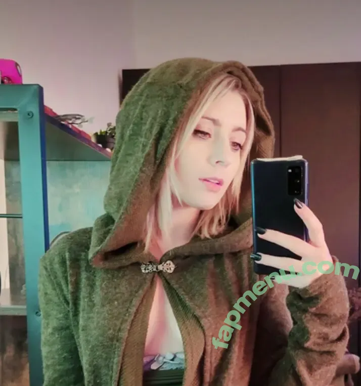 lisaonthemoon nude photo #0012 (lisaonthemoon)