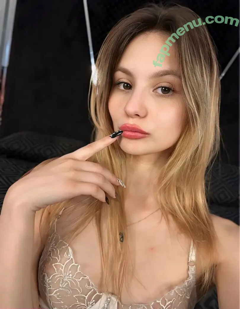 littleangelmary nude photo #0004 (littleangelmary)