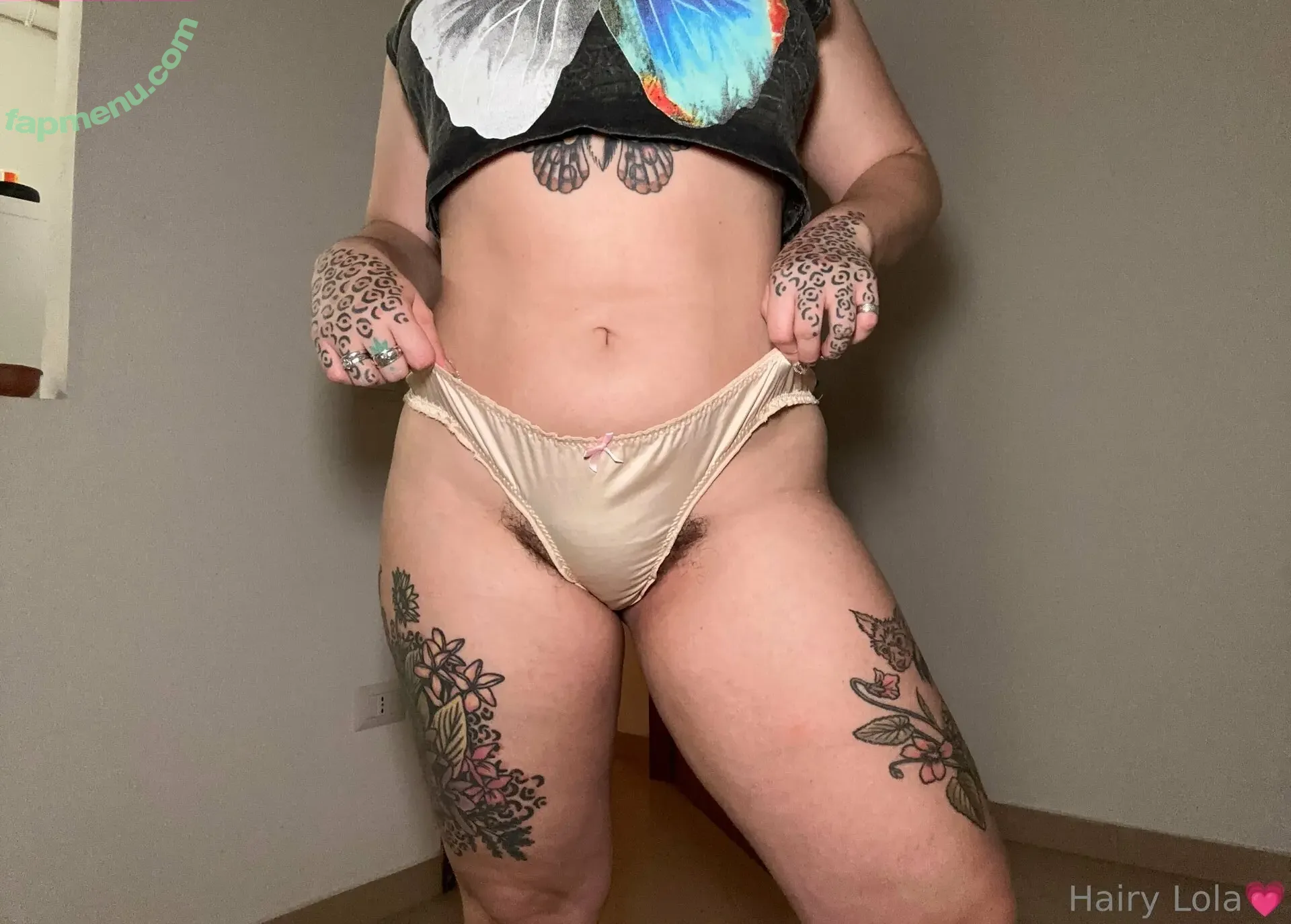 littlehairylola nude photo #0026 (littlehairylola)