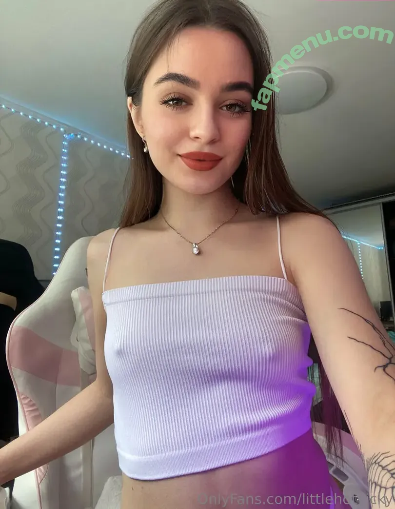 littlehotvicky nude photo #0030 (littlevickyk)
