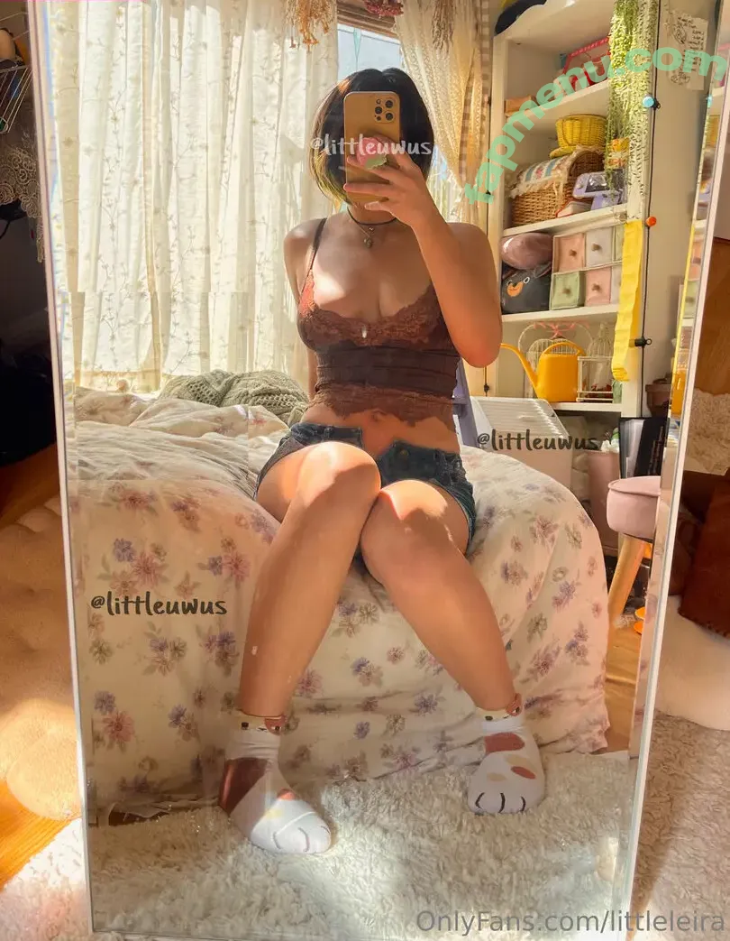 littleleira nude photo #0001 (littleleira)