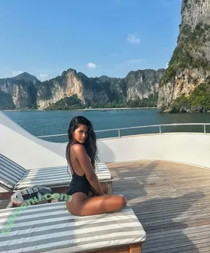 littlesassha_xx / iamsassha.sha nude photo #0043