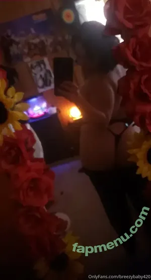  nude photo #0005