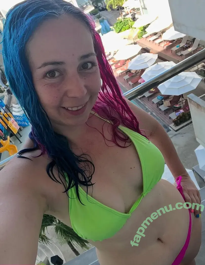 Litzia Moon nude photo #0113 (litziabeltran / litziamoon)