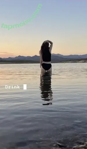  nude photo #0002