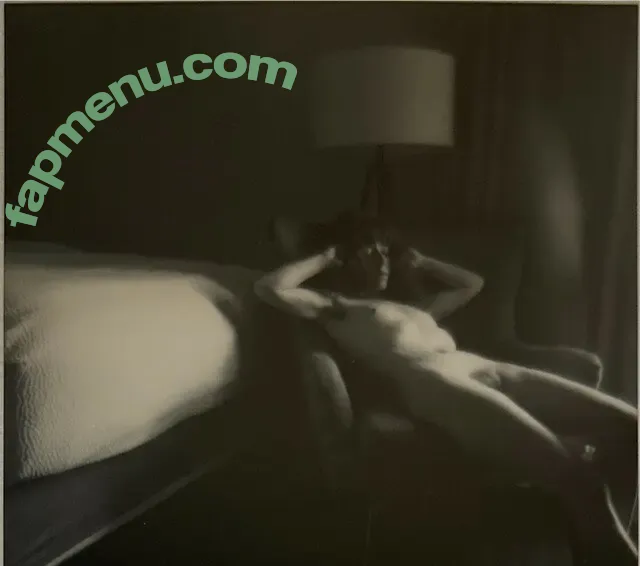 Liv Sage nude photo #0691 (asmallwoman / livsage)