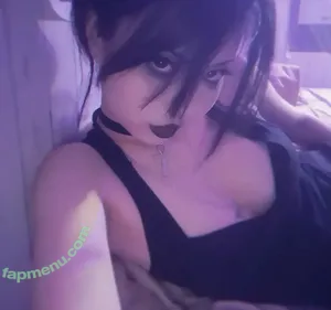 Livingdead_kev / kev / monstermama94 nude photo #0084