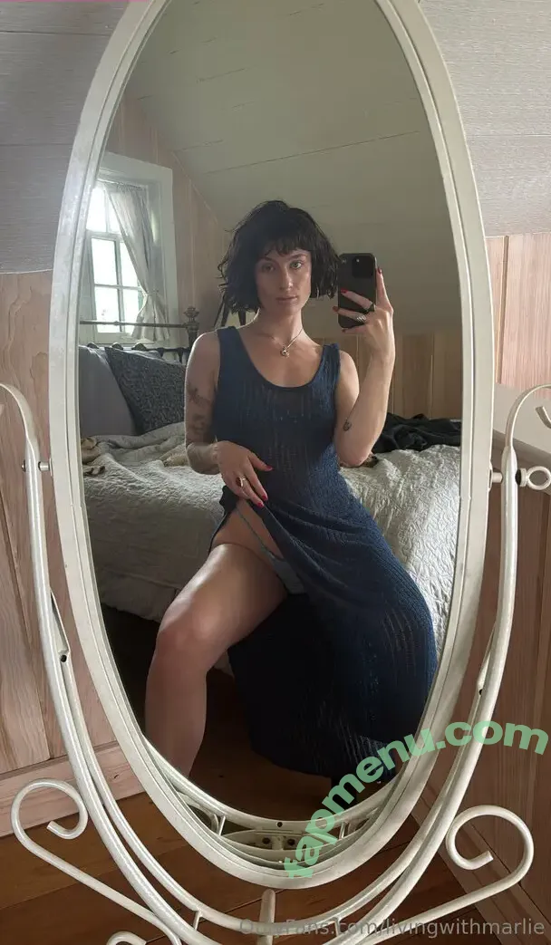livingwithmarlie nude photo #0005 (livingwithmarlie)