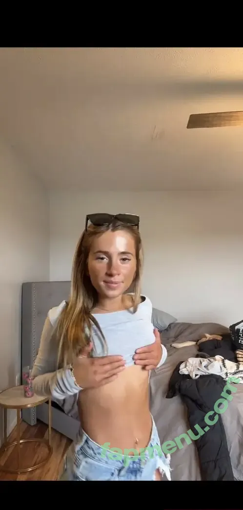 Livromanoo nude photo #0002 (Liv / livromano)
