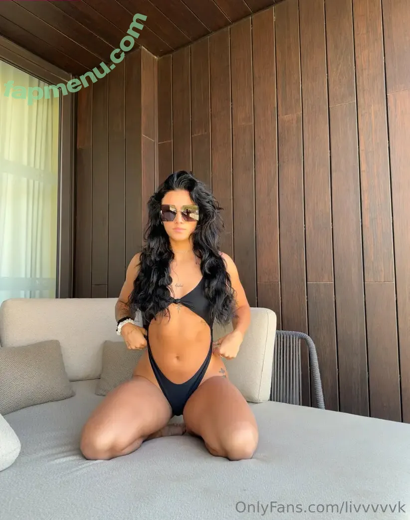 Livvvvvk nude photo #0003 (Livvvvvk)