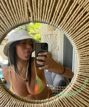  nude photo #0004