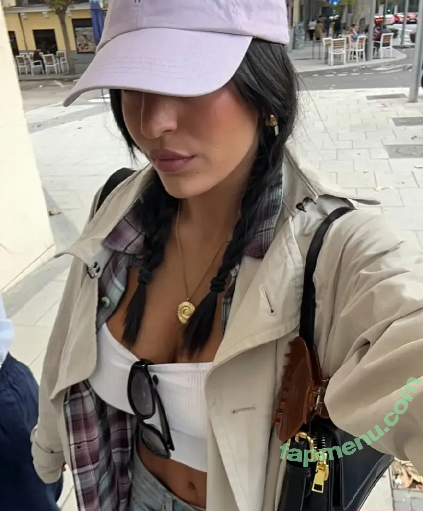 liyamizrahii nude photo #0067 (liyamizrahii)