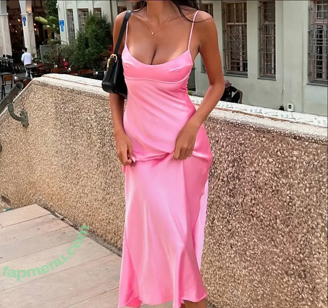 liyamizrahii nude photo #0092 (liyamizrahii)