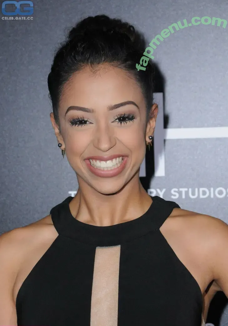 Liza Koshy nude photo #0242 (lizakoshy)