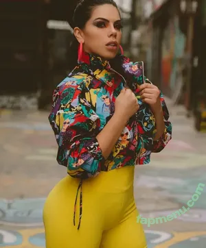  nude photo #0005