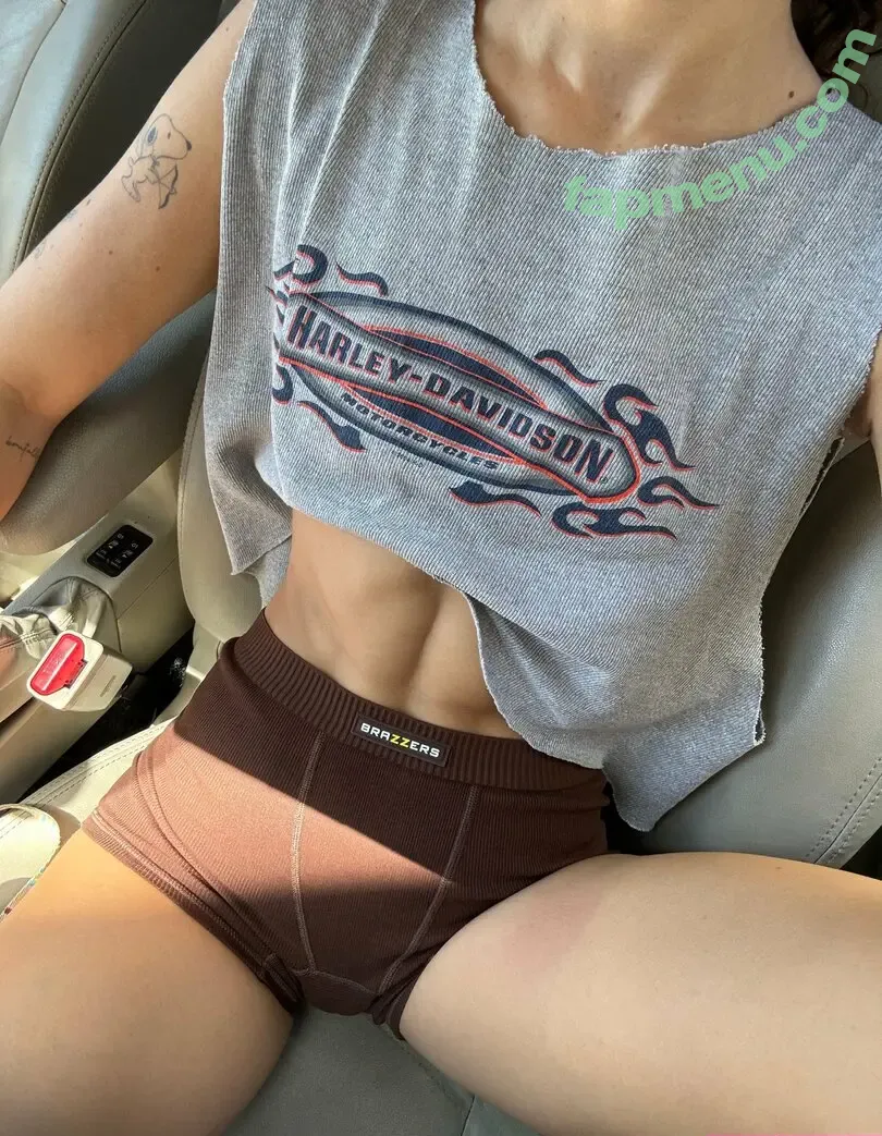 lizjordanxxx nude photo #0071 (lizjordanxxx)