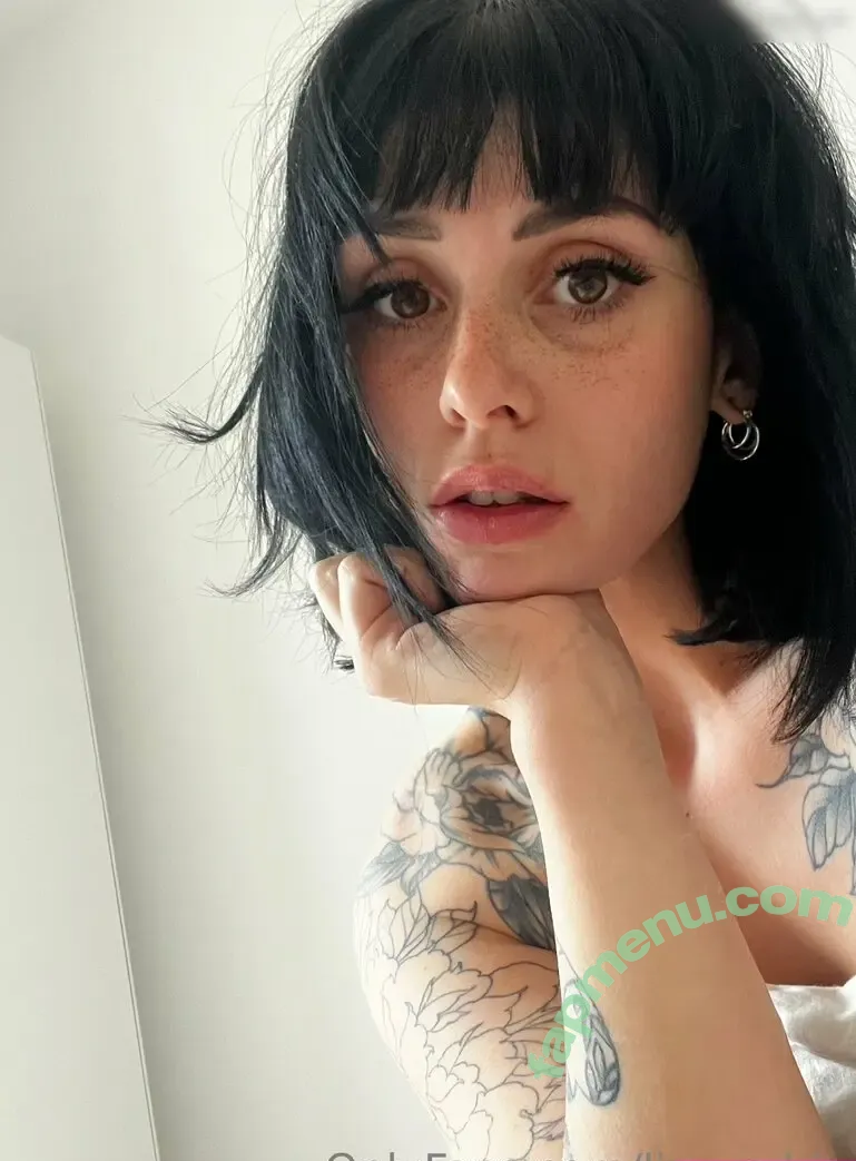 Lizyrubinspicy nude photo #0031 (lizzyrubin)