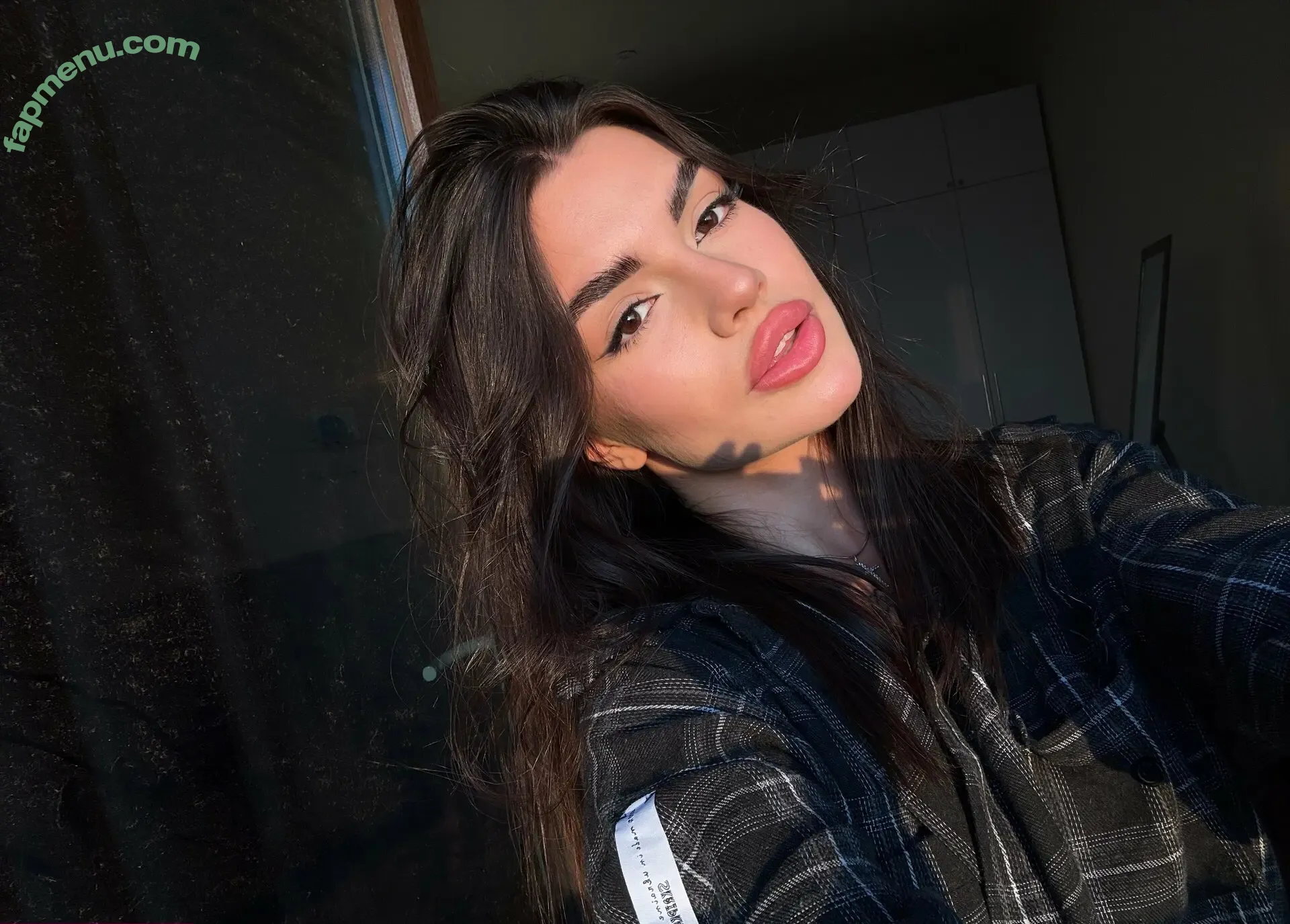 lizzysx69 nude photo #0115 (lizzymusi)