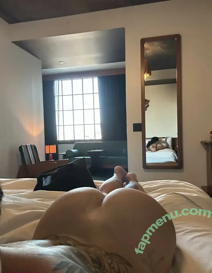 Locallystupid nude photo #0018 (Milkton)