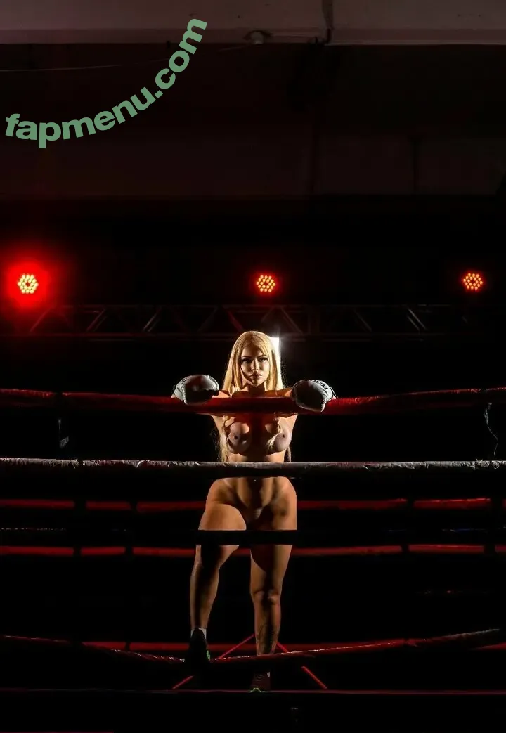 loiraviking nude photo #0002 (loiraviking)