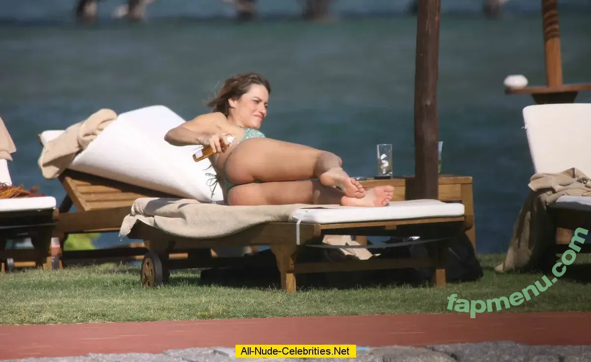 Lola Ponce nude photo #0023 (Lola Ponce)