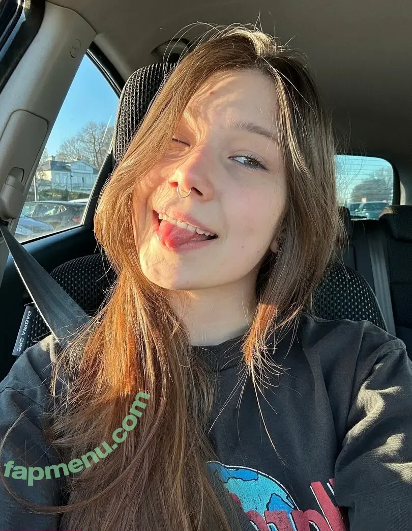 Lola Sin nude photo #0004 (lola_sin06 / lola_sinn)